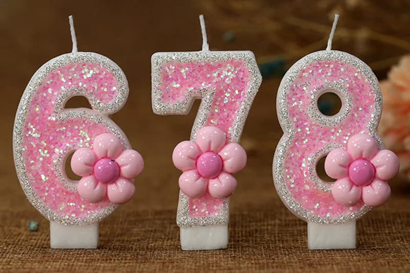 Creative pink flower decorations adorn digital birthday candle, Birthday Candles product view 3 of 3