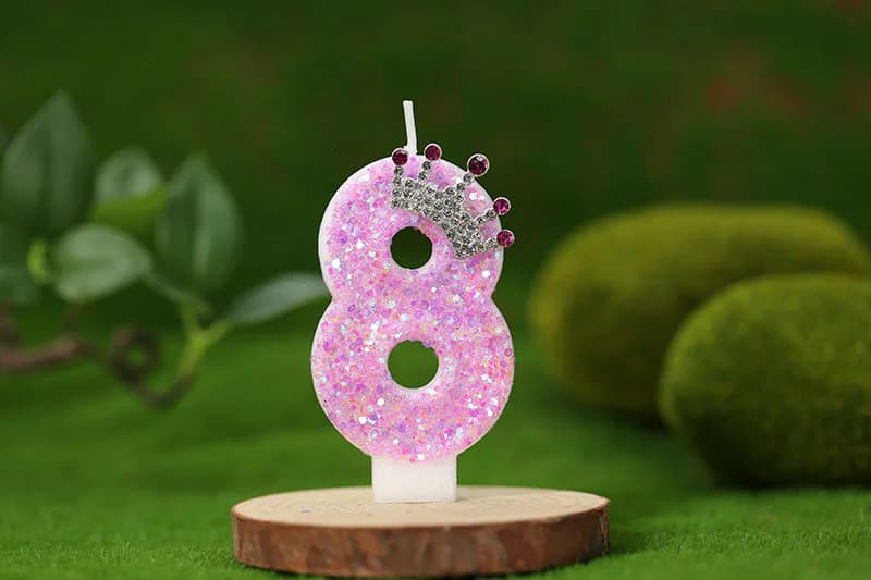 Sweet crown embellished paraffin wax birthday candles in digital shape, Birthday Candles product view 3 of 3