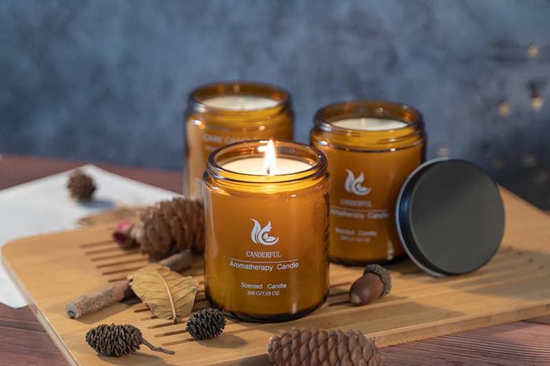 Best Wax for Scented Candles: A Private Label Buyer's Guide